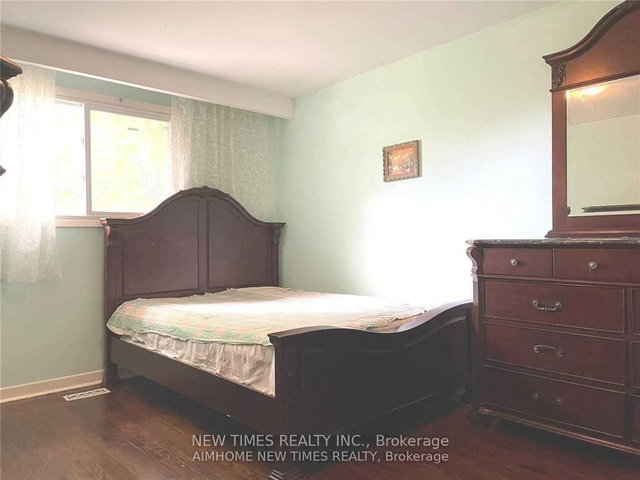 Upper - 7 Leavey Court