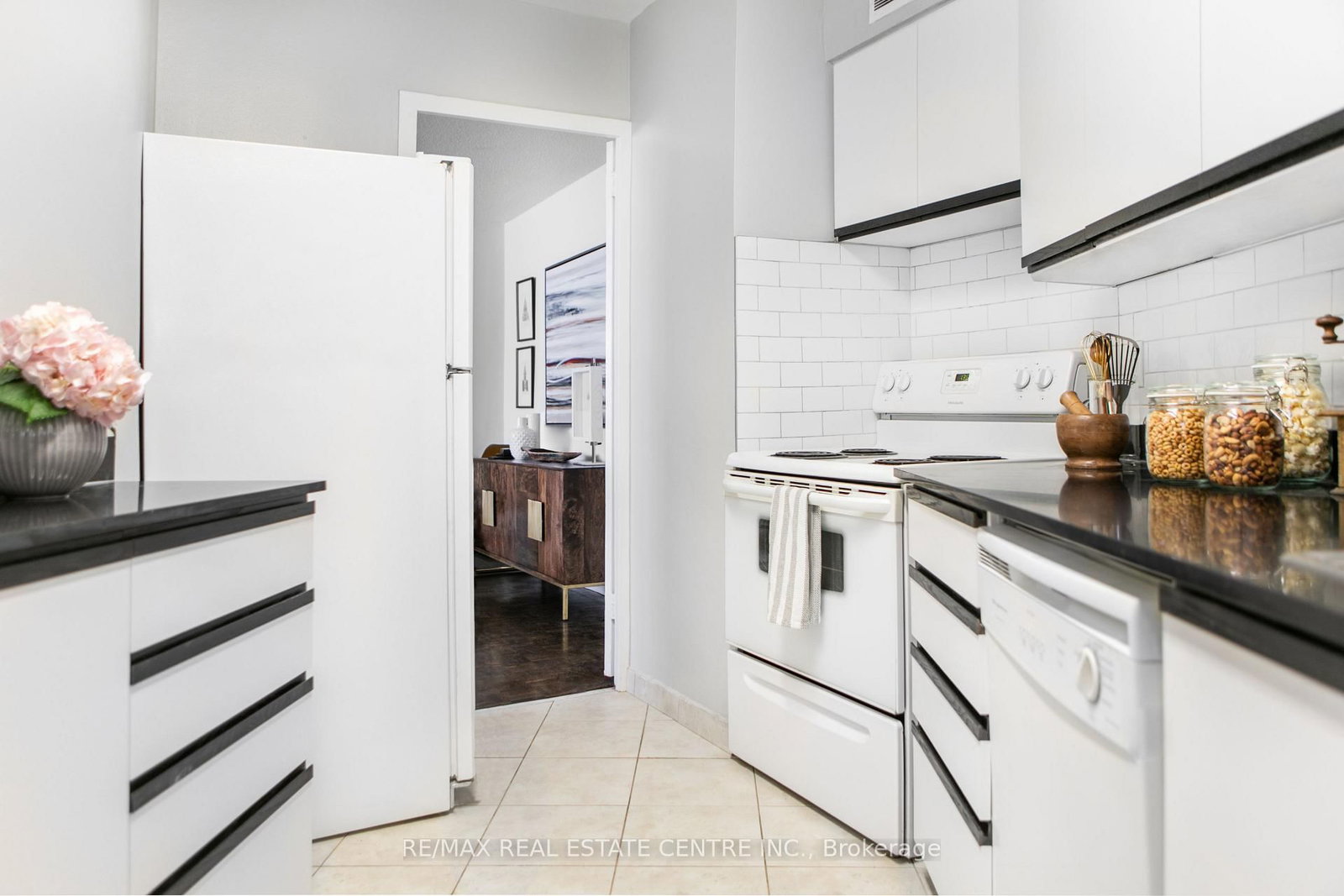 Condo for lease at 1109-150 Graydon Hall Drive, Toronto, Ontario, M3A 3B3 - Parkwoods-Donalda - MLS: C12958900