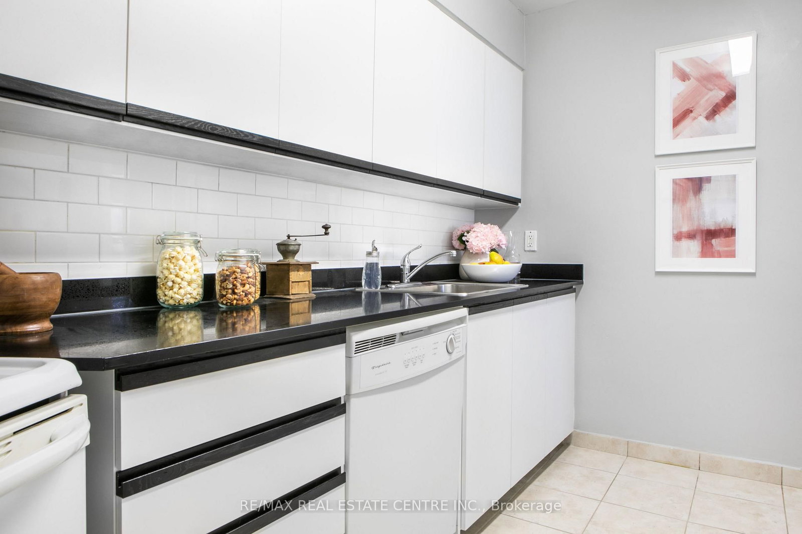 Condo for lease at 1109-150 Graydon Hall Drive, Toronto, Ontario, M3A 3B3 - Parkwoods-Donalda - MLS: C12958900