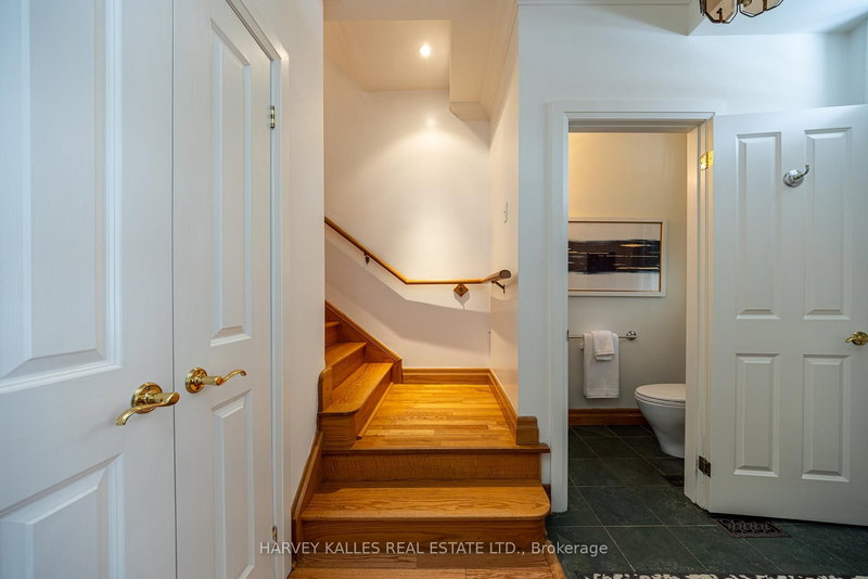 51 Shaftesbury Ave, Toronto, M4T 3B3 | Image 3