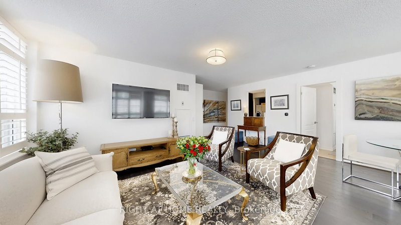 311 - 5 Rosehill Ave, Toronto, M4T 3A6 | Image 3