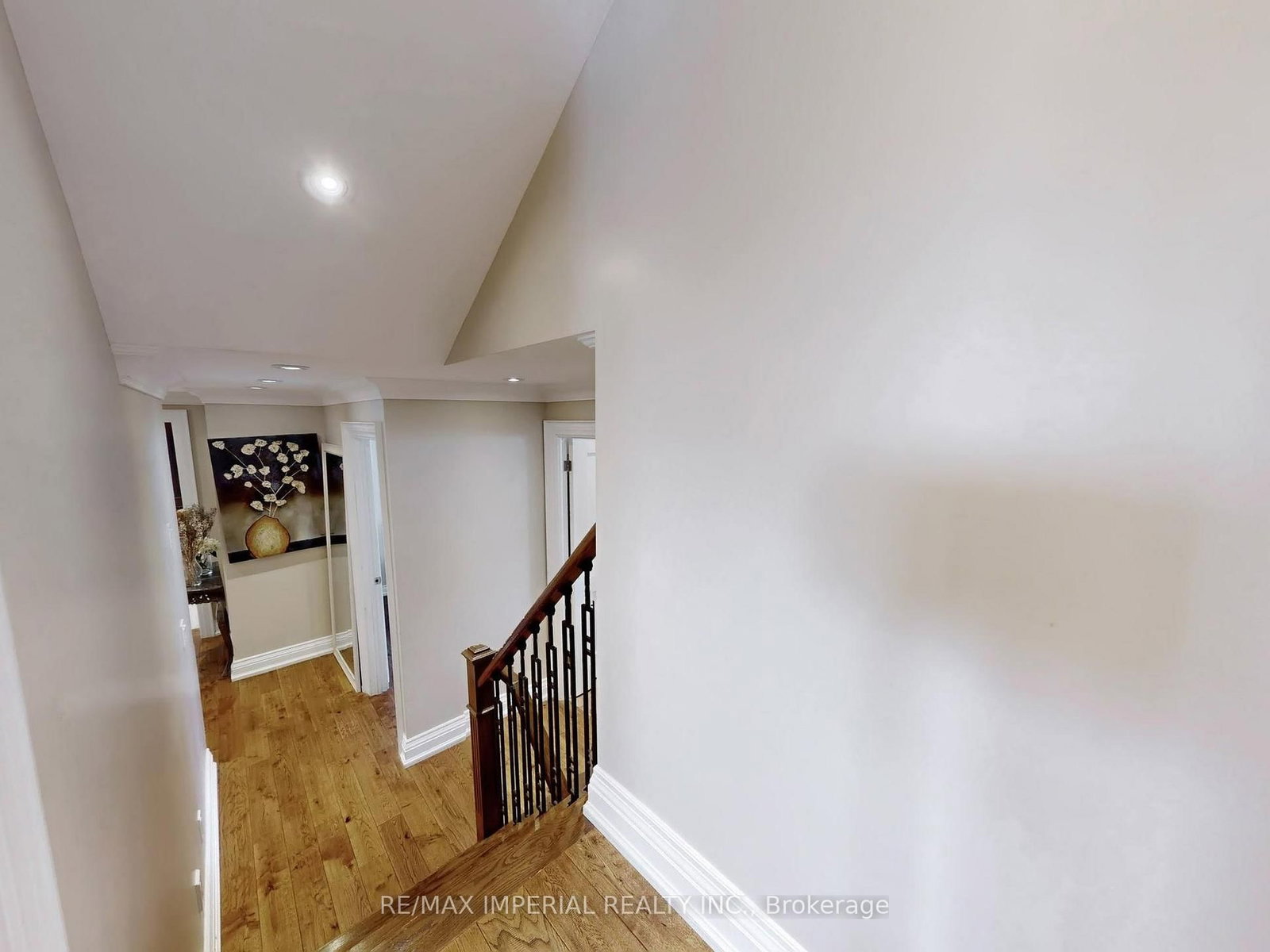 Detached House for sale at 35 Waddington Crescent, Toronto, Ontario, M2J 2Z9 - Don Valley Village - MLS: C12959430