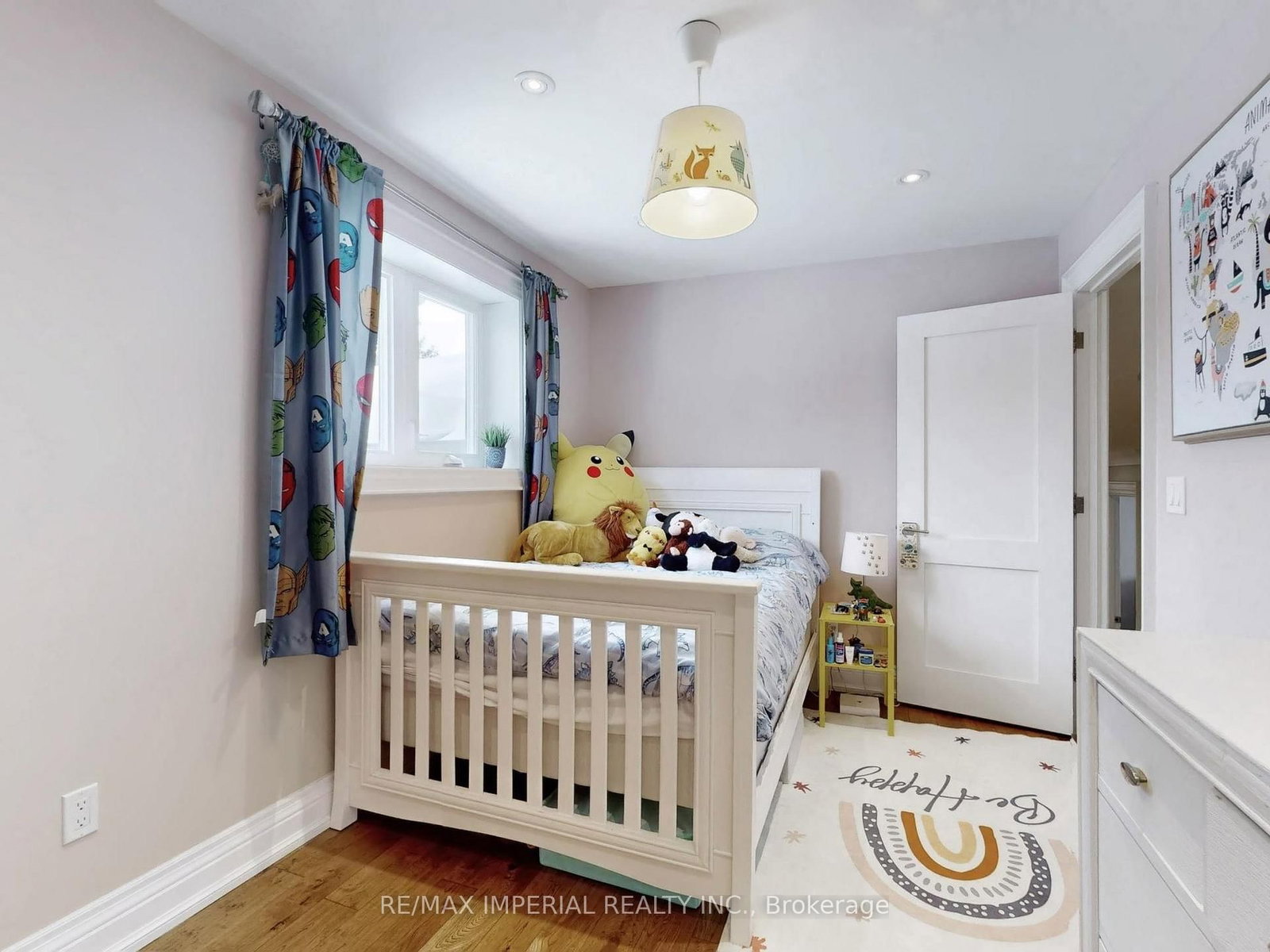 Detached House for sale at 35 Waddington Crescent, Toronto, Ontario, M2J 2Z9 - Don Valley Village - MLS: C12959430