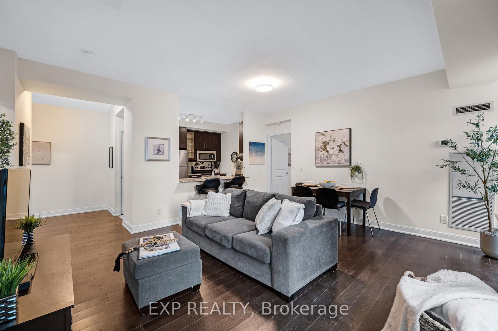 Condo for sale at 1102-88 Broadway Avenue, Toronto, Ontario, M4P 1T4 - Mount Pleasant West - MLS: C12959512