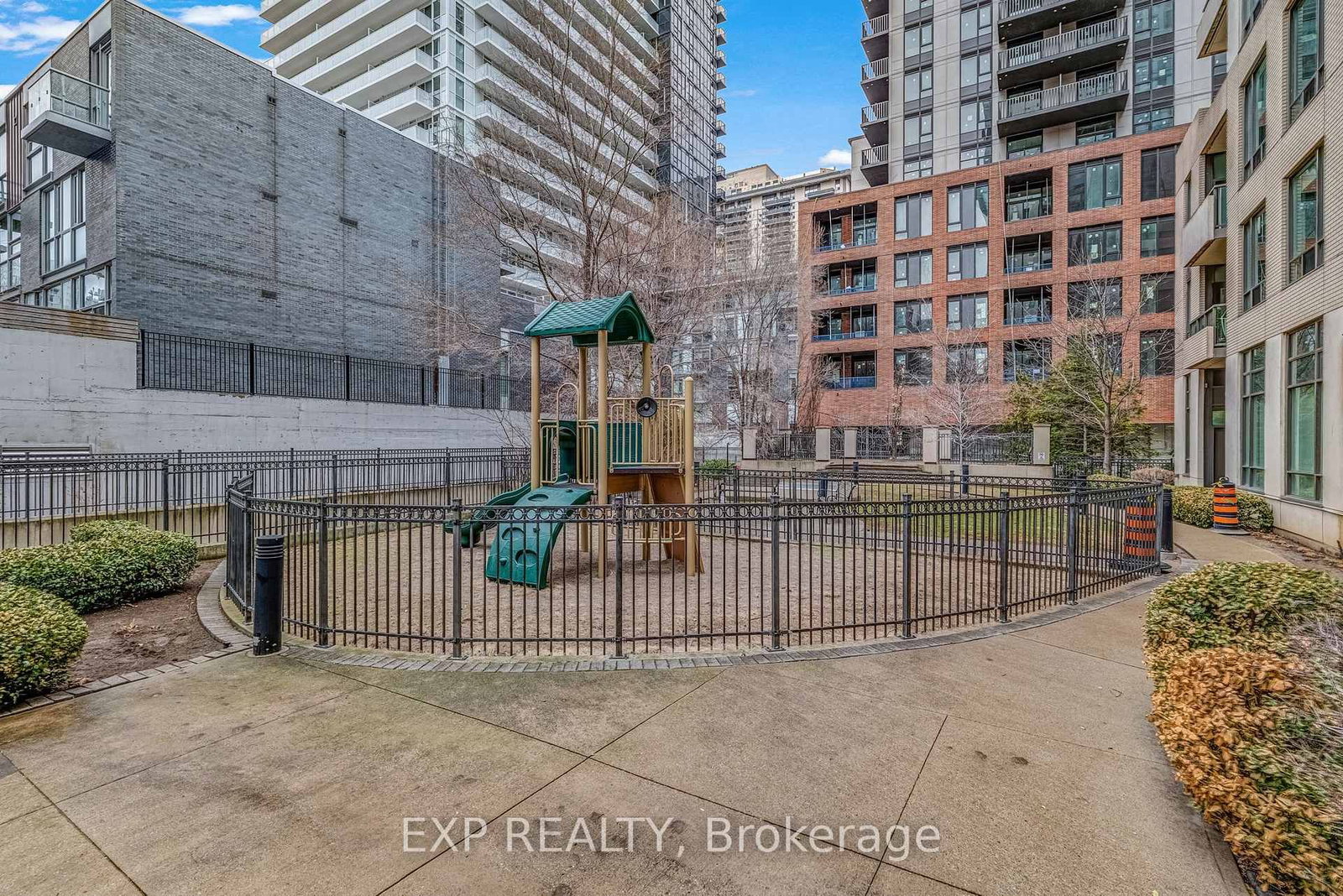 Condo for sale at 1102-88 Broadway Avenue, Toronto, Ontario, M4P 1T4 - Mount Pleasant West - MLS: C12959512