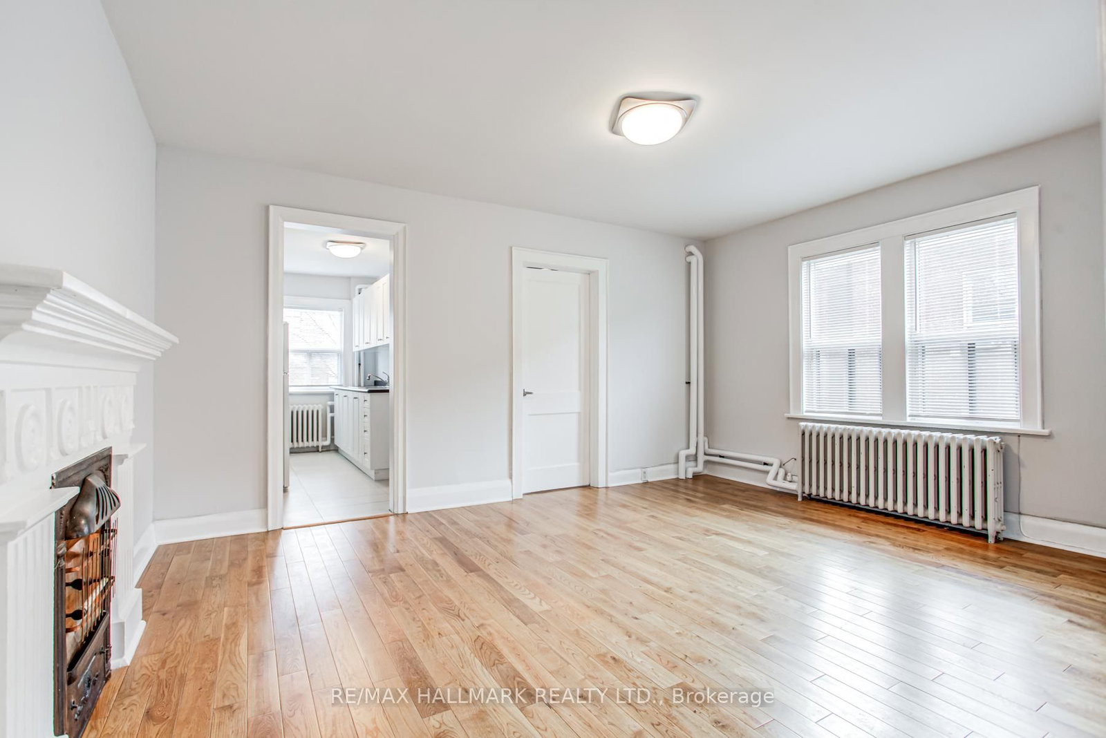 27 Sherwood Avenue, Unit 1 - Photo 7