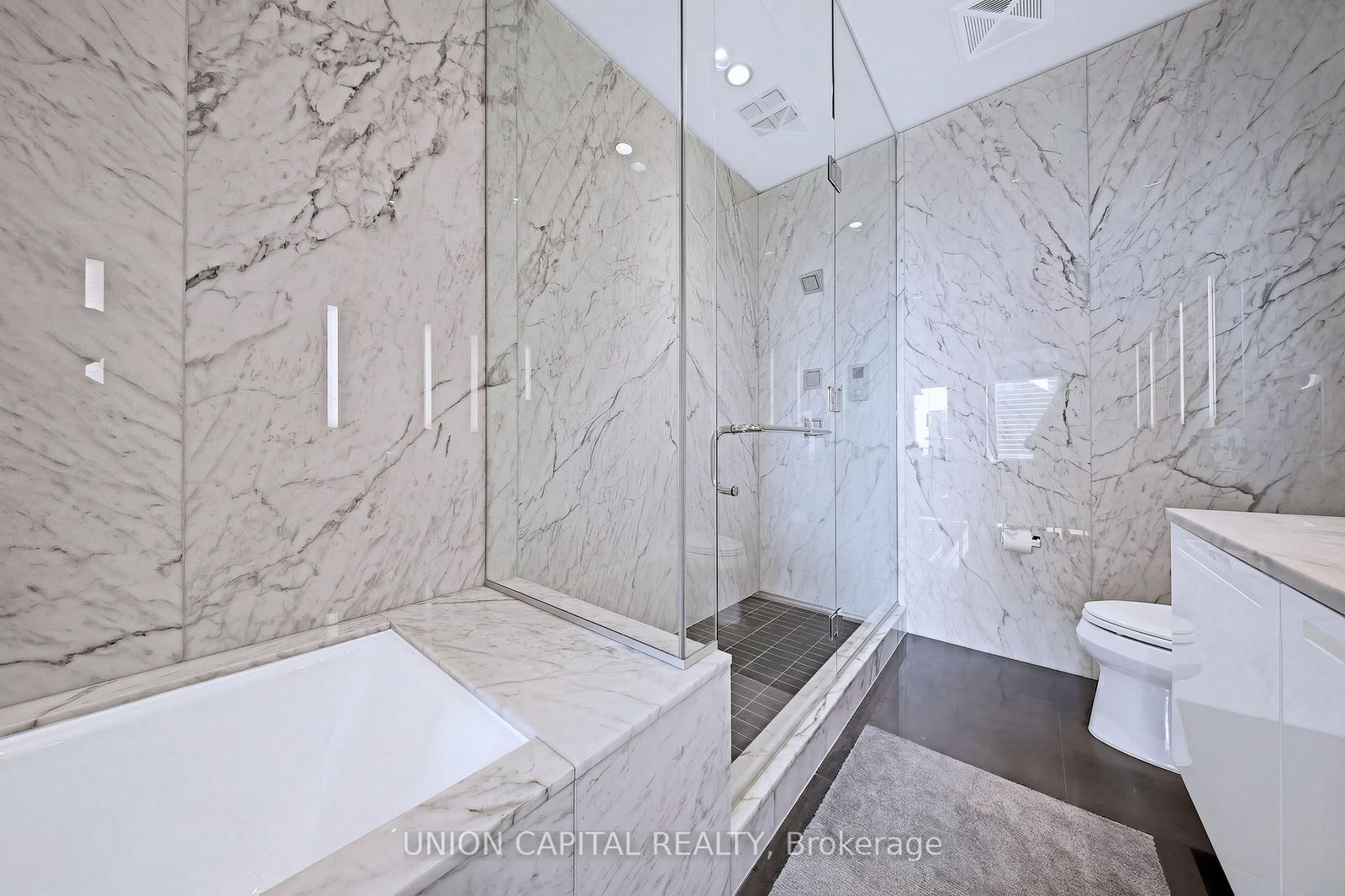 Condo for sale at 5508-180 University Avenue, Toronto, Ontario, M5H 0A2 - Bay Street Corridor - MLS: C12959530