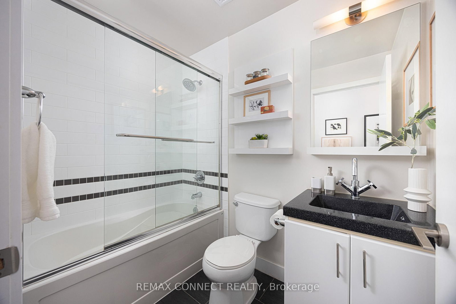 Condo for sale at 330-90 Stadium Road, Toronto, Ontario, M5V 3W5 - Niagara - MLS: C12959542