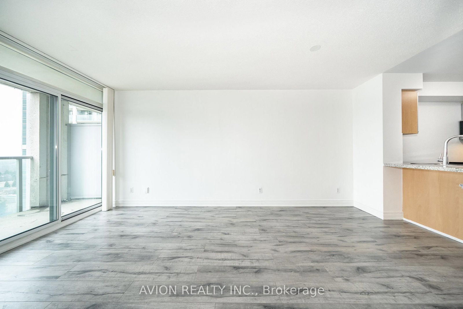 Condo for sale at 1807-16 Harrison Garden Boulevard, Toronto, Ontario, M2N 7J6 - Willowdale East - MLS: C12959614