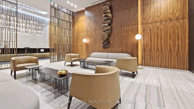 2701 - 8 Eglinton Avenue E