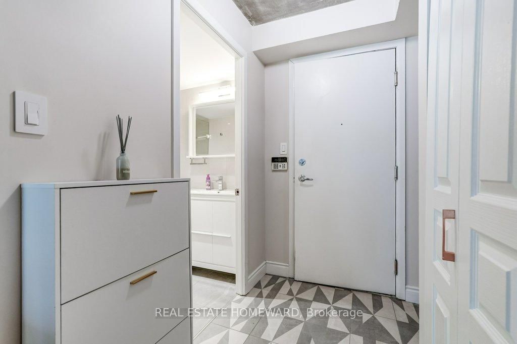 Condo for sale at 1009-323 Richmond Street, Toronto, Ontario, M5A 4R3 - Moss Park - MLS: C12959764