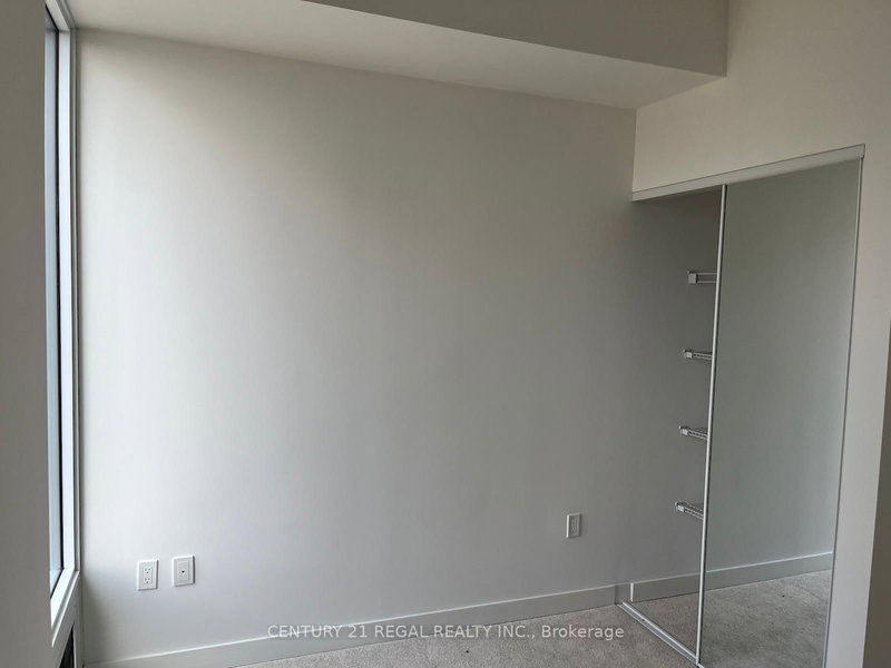 1409 - 238 Simcoe St, Toronto, M5T 1T4 | Image 3