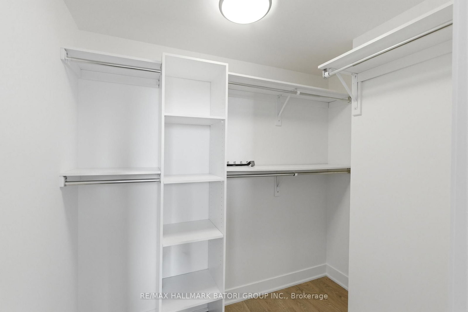 Condo for sale at 706-30 Roehampton Avenue, Toronto, Ontario, M4P 0B9 - Mount Pleasant West - MLS: C12960006