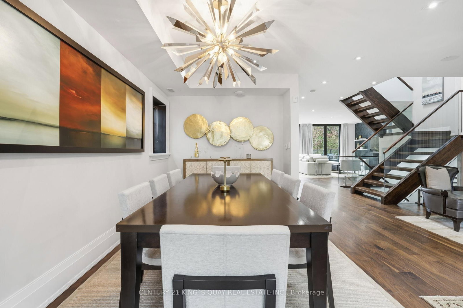 Detached House for sale at 33 Nesbitt Drive, Toronto, Ontario, M4W 2G2 - Leaside - MLS: C12960034