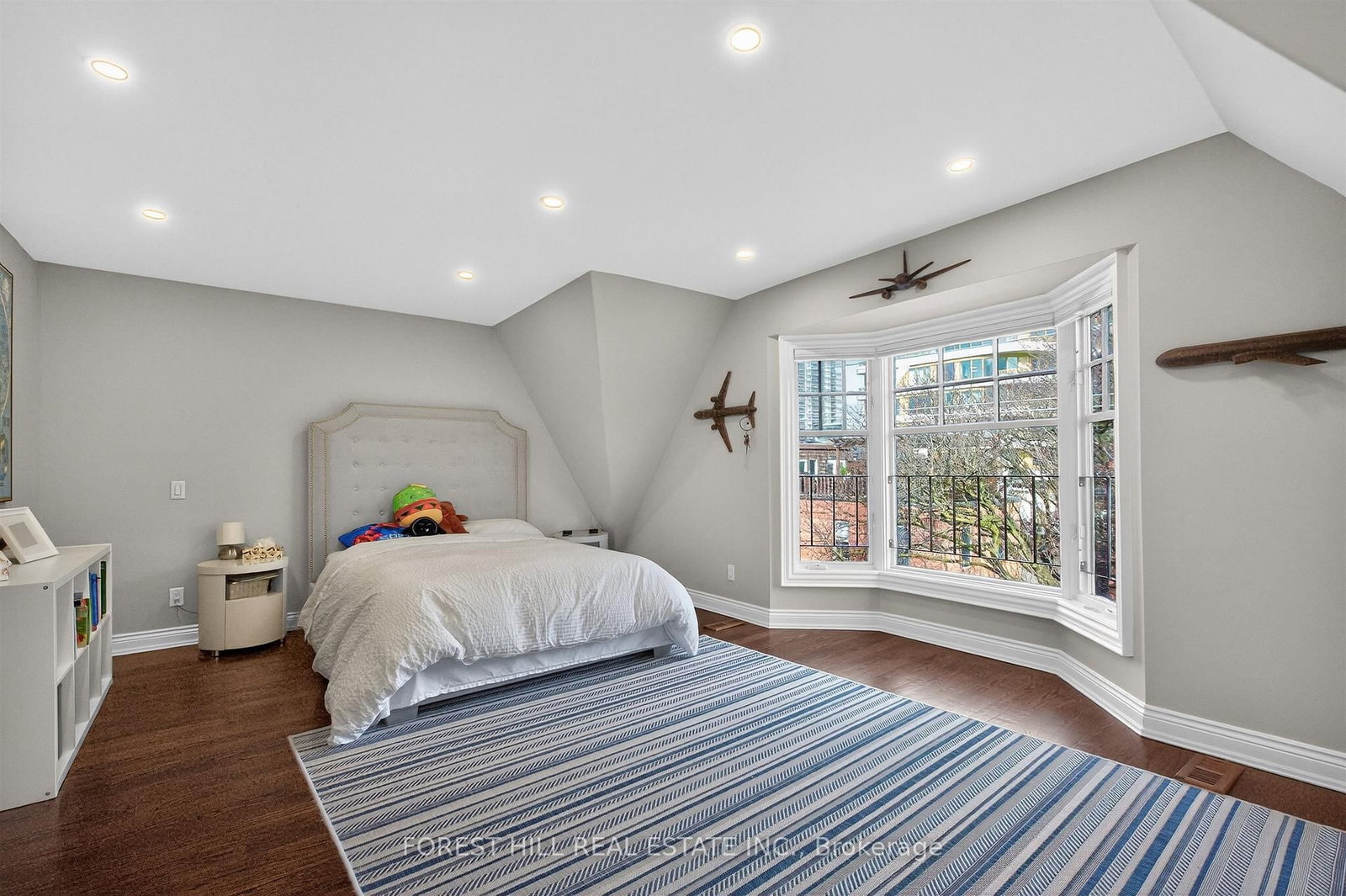 Townhouse for sale at 29 Webster Avenue, Toronto, Ontario, M5R 1N6 - Annex - MLS: C12960128