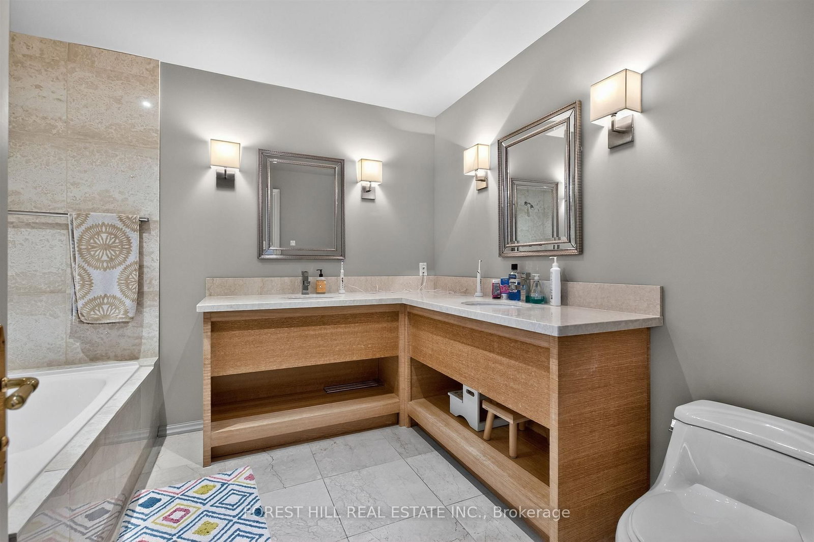 Townhouse for sale at 29 Webster Avenue, Toronto, Ontario, M5R 1N6 - Annex - MLS: C12960128