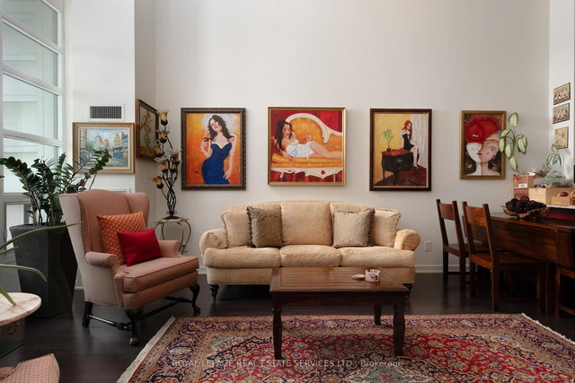 243 - 380 Macpherson Avenue