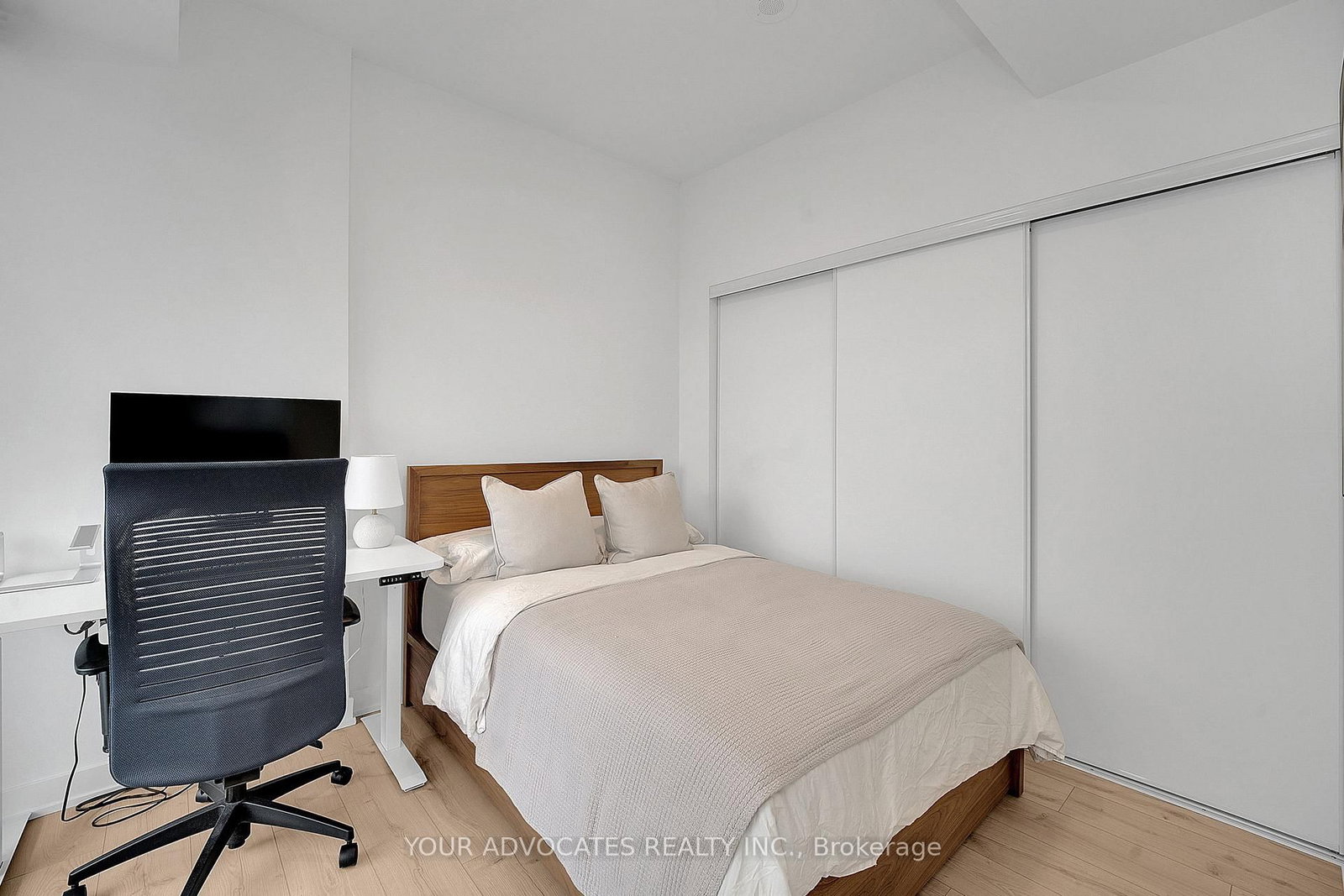 Condo for sale at 902-9 Tecumseth Street, Toronto, Ontario, M5G 3V4 - Niagara - MLS: C12960264