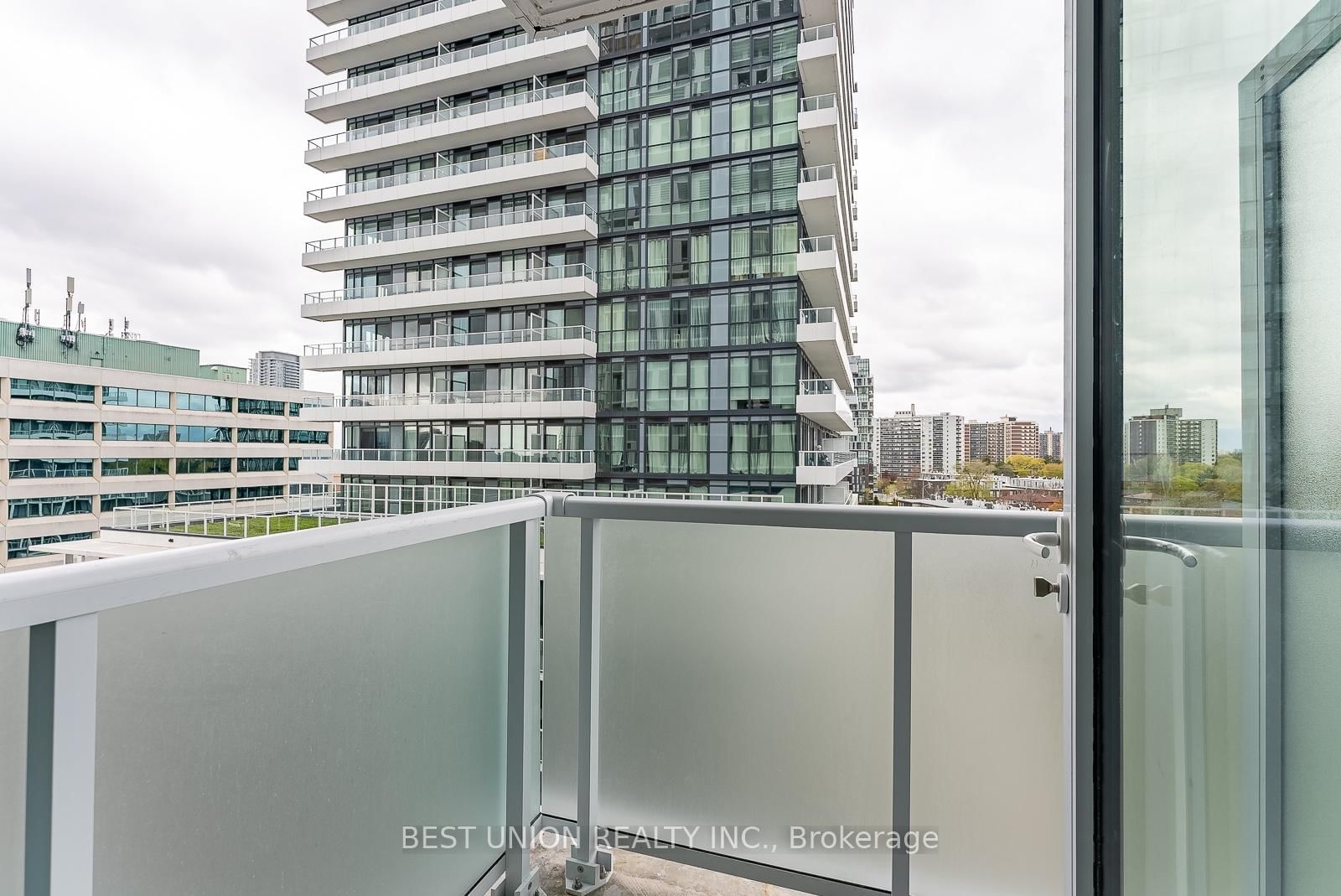 Condo for sale at 703-188 Fairview Mall Drive, Toronto, Ontario, M2J 4T1 - Don Valley Village - MLS: C12960288
