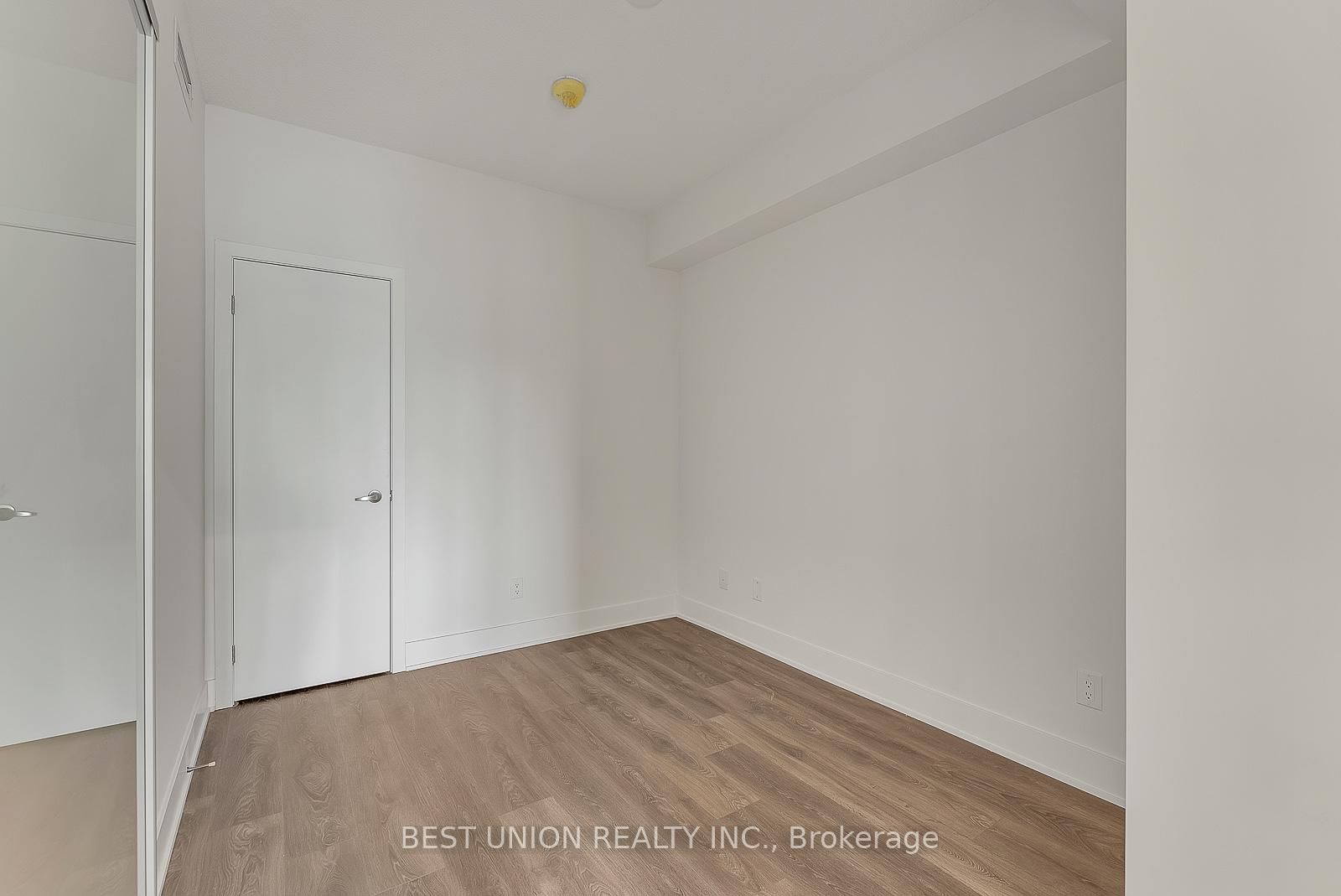 Condo for sale at 703-188 Fairview Mall Drive, Toronto, Ontario, M2J 4T1 - Don Valley Village - MLS: C12960288