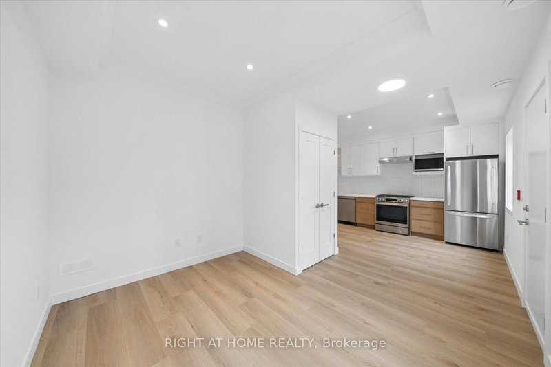 home for lease on 91 Barton Avenue