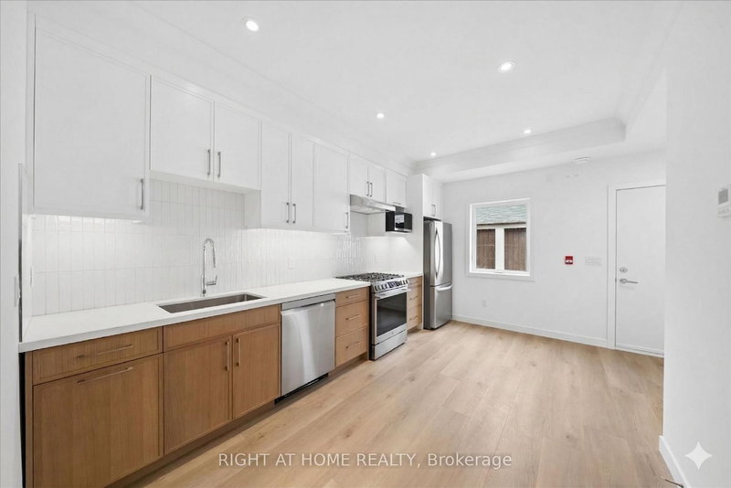 91 Barton Ave, Toronto, M6G 1P7 | Image 2