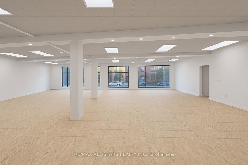 101 - 14 McCaul St, Toronto, M5T 1V6 | Image 3