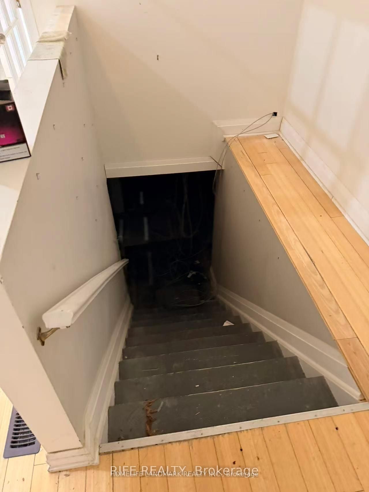 2615 Yonge Street - Photo 6