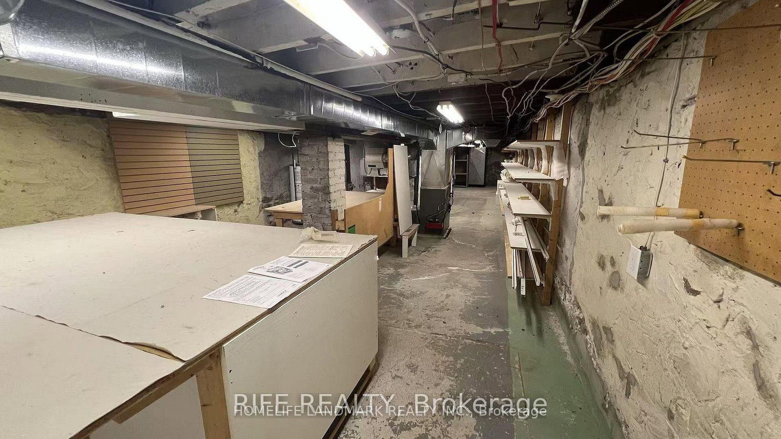 2615 Yonge Street - Photo 7