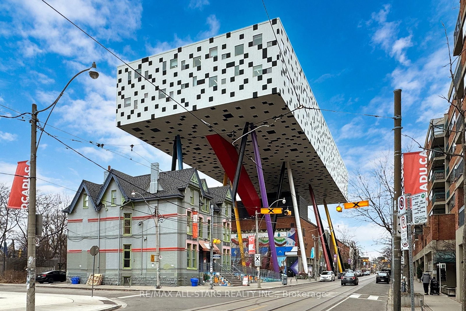 14 Mccaul Street, Unit 302 - Photo 8