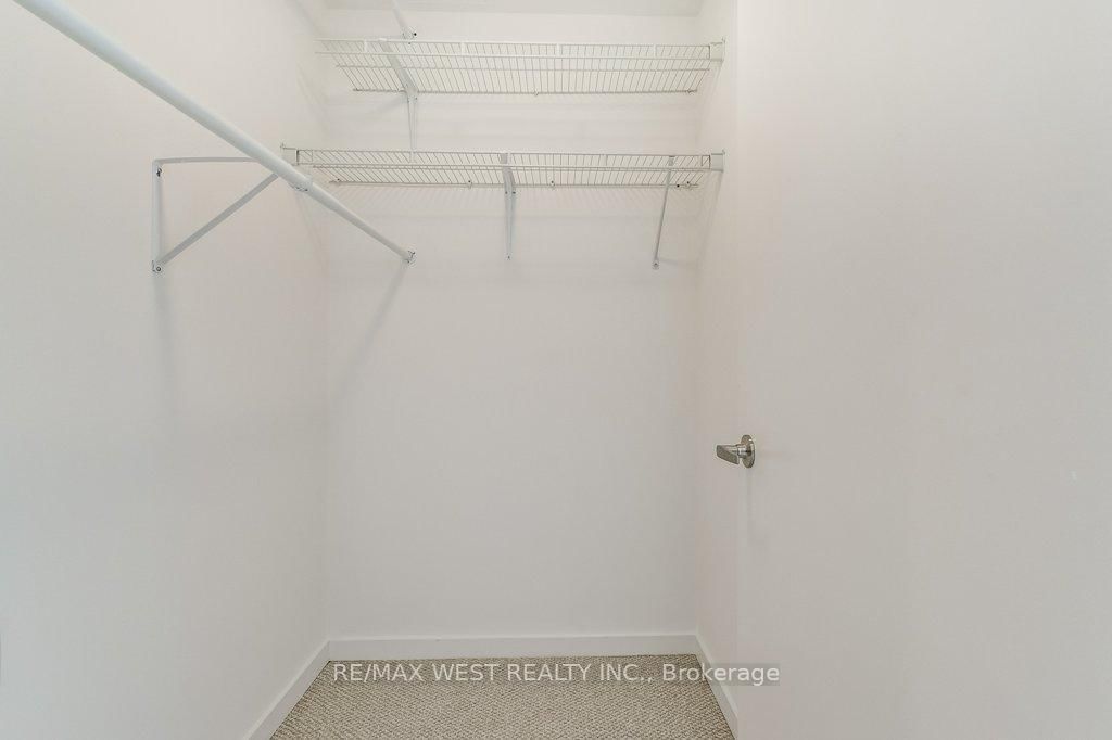 Condo for sale at 501-30 Canterbury Place, Toronto, Ontario, M2N 0B9 - Willowdale West - MLS: C12960462