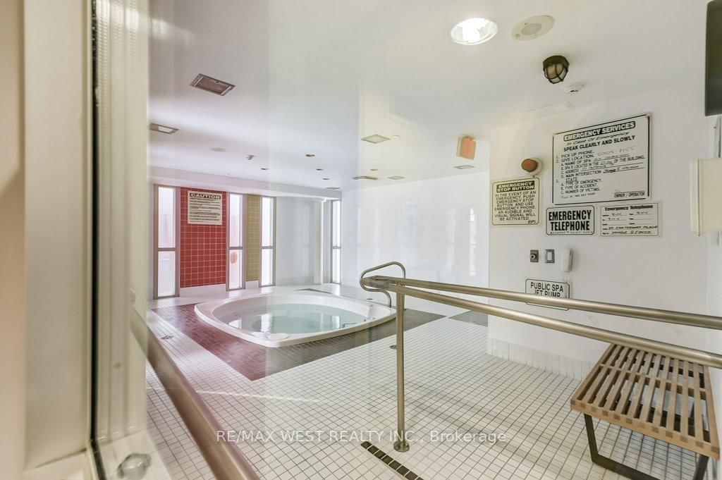 Condo for sale at 501-30 Canterbury Place, Toronto, Ontario, M2N 0B9 - Willowdale West - MLS: C12960462