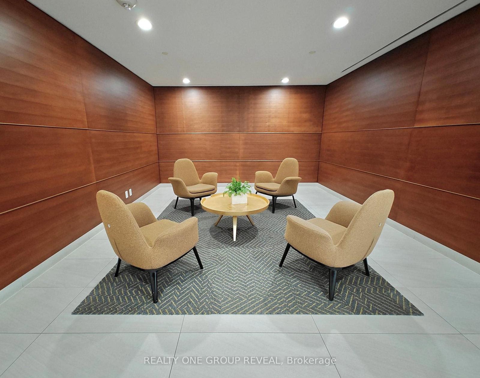 Condo for sale at 213S-455 Front Street, Toronto, Ontario, M5A 0G2 - Waterfront Communities C8 - MLS: C12960592