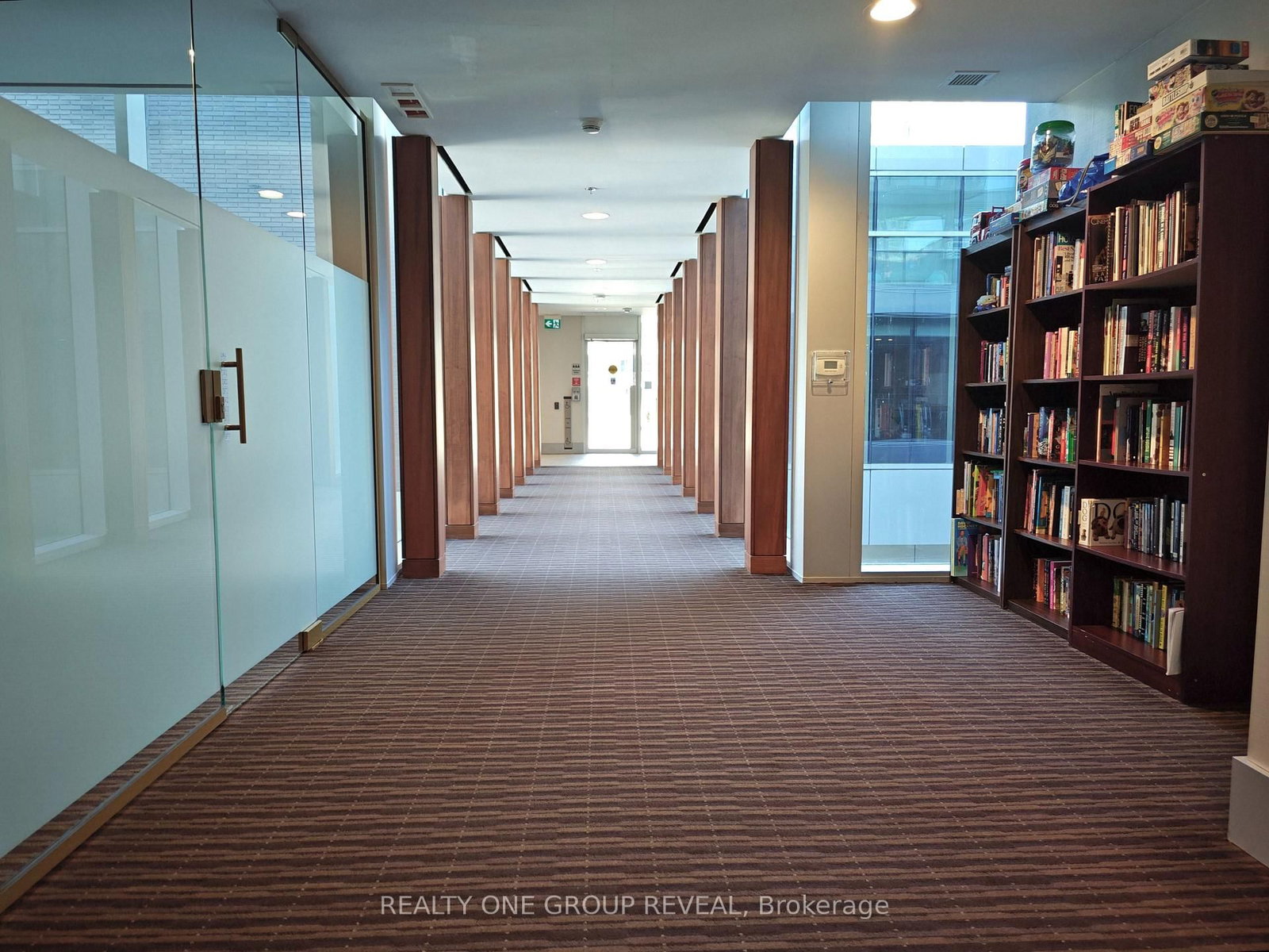 Condo for sale at 213S-455 Front Street, Toronto, Ontario, M5A 0G2 - Waterfront Communities C8 - MLS: C12960592