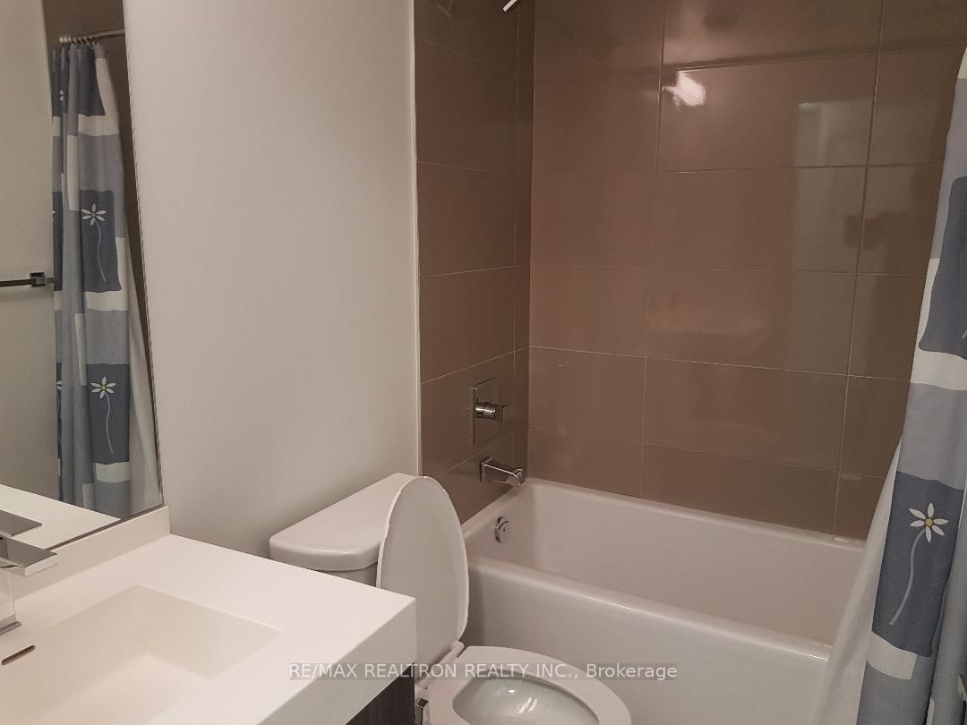 Condo for lease at 3301-251 Jarvis Street, Toronto, Ontario, M5B 0C3 - Moss Park - MLS: C12960674