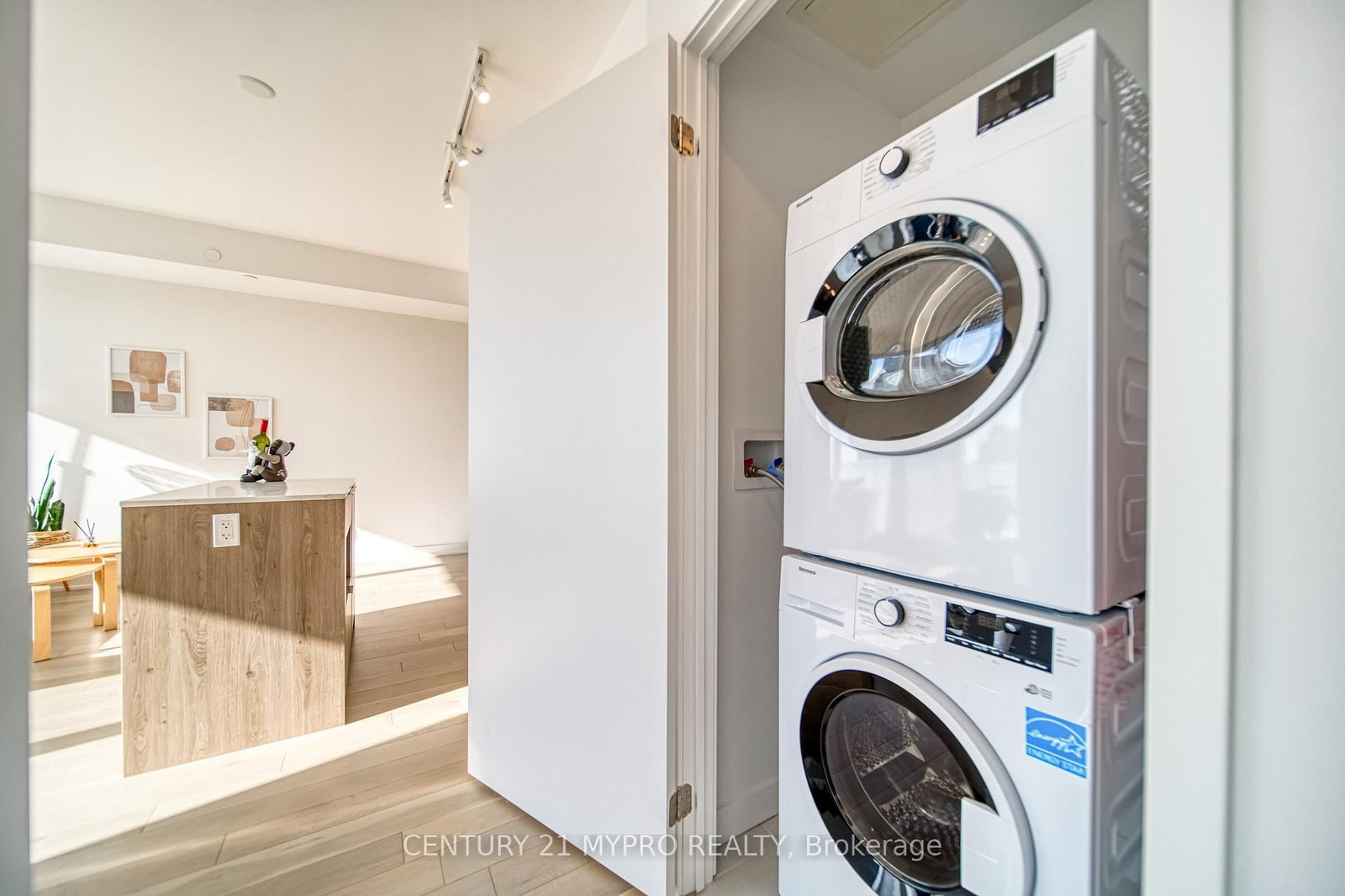 Condo for sale at 2111-15 Holmes Avenue, Toronto, Ontario, M2N 4L8 - Willowdale East - MLS: C12960704