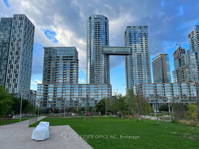 Parking - 15 Iceboat Terr, Toronto, M5V 4A5 | Image 2