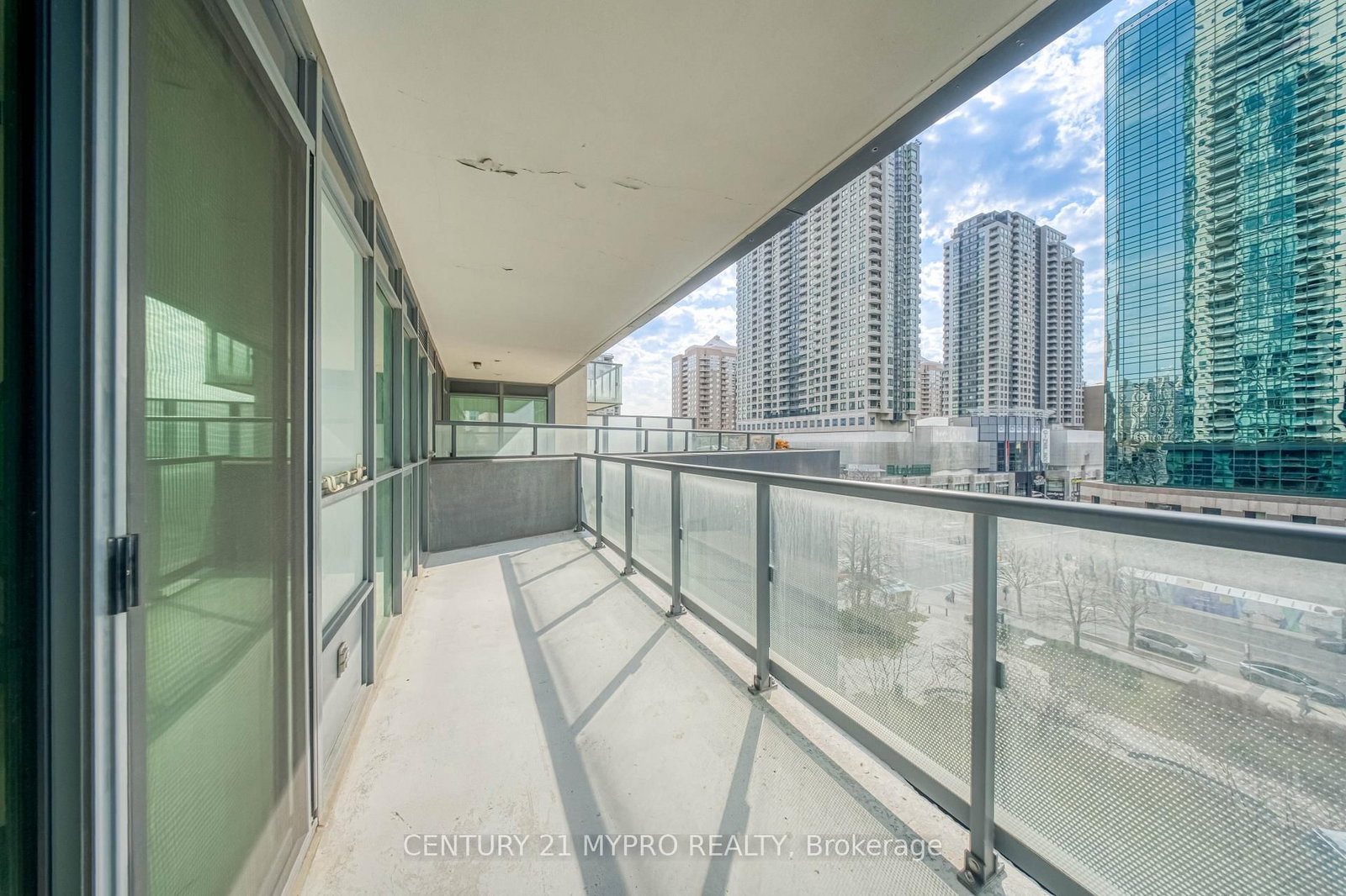 5168 Yonge Street, Unit 502 - Photo 34