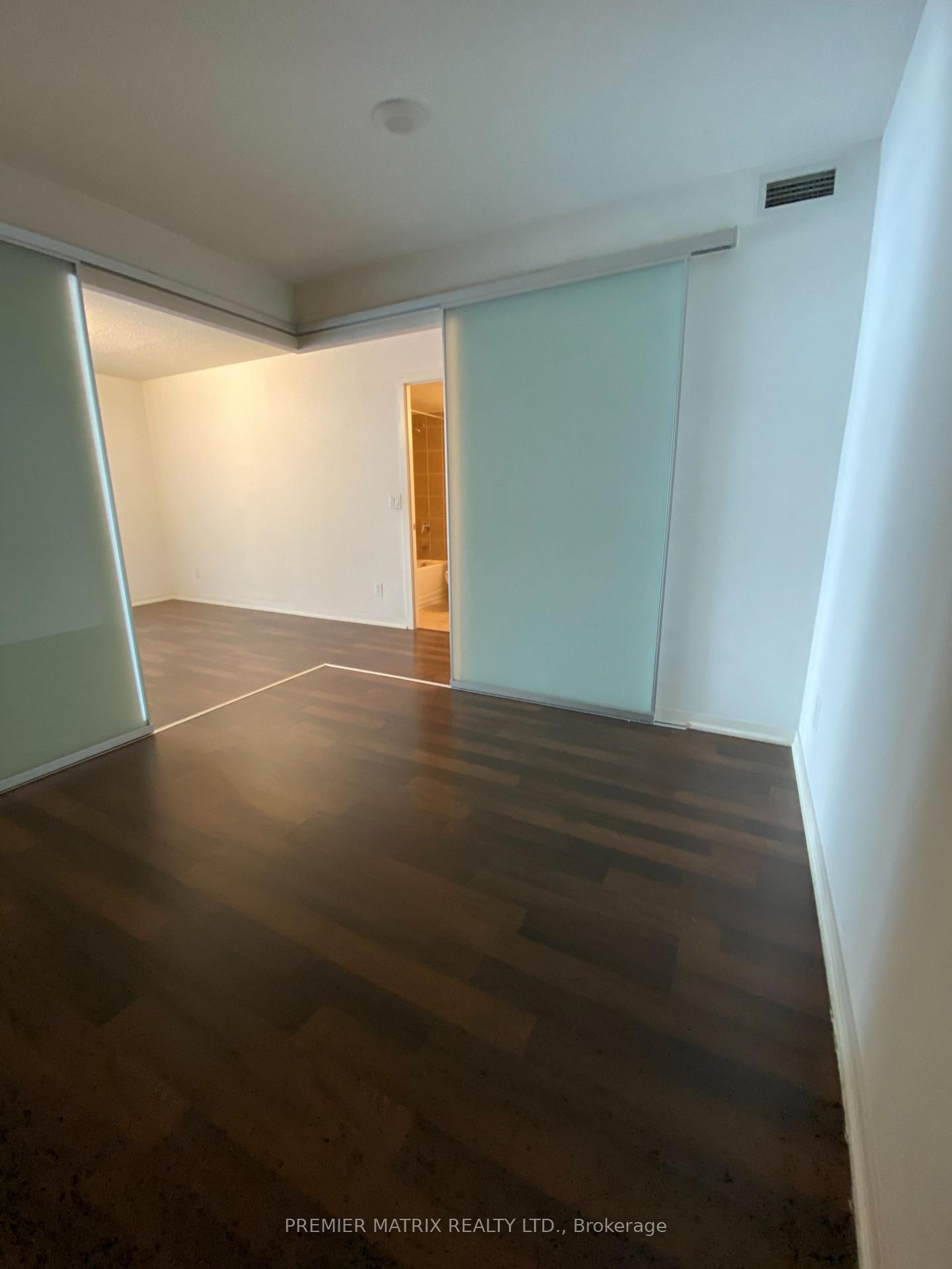 Condo for lease at 904-38 Joe Shuster Way, Toronto, Ontario, M6K 0A5 - Niagara - MLS: C12961104