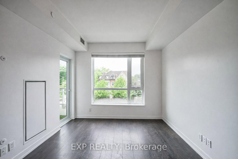 209 - 223 St Clair Ave W, Toronto, M4V 1R3 | Image 3