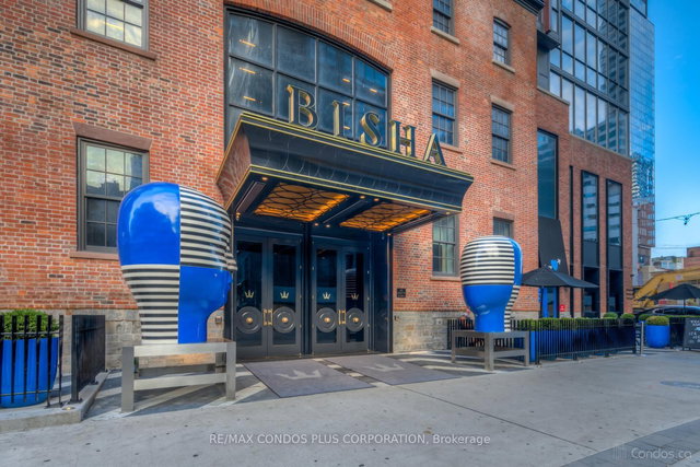 2010 - 88 Blue Jays Way