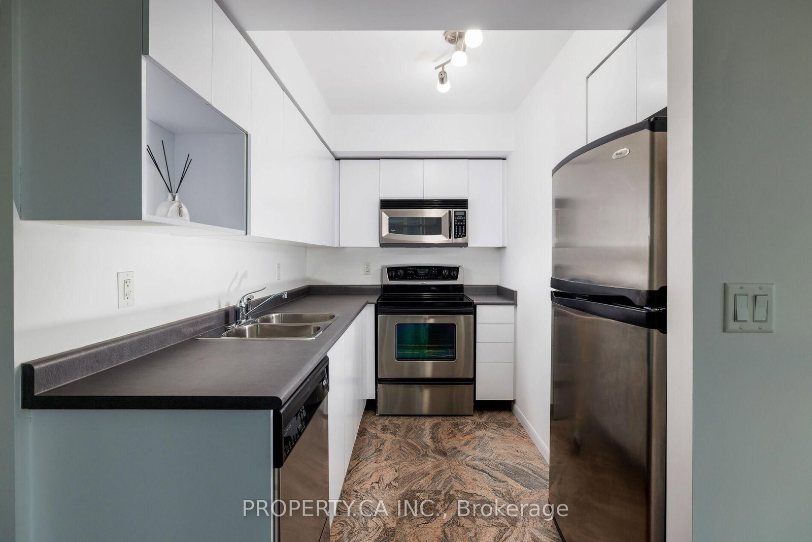 Condo for sale at 2011-18 Yonge Street, Toronto, Ontario, M5E 1Z8 - Waterfront Communities C1 - MLS: C12961322