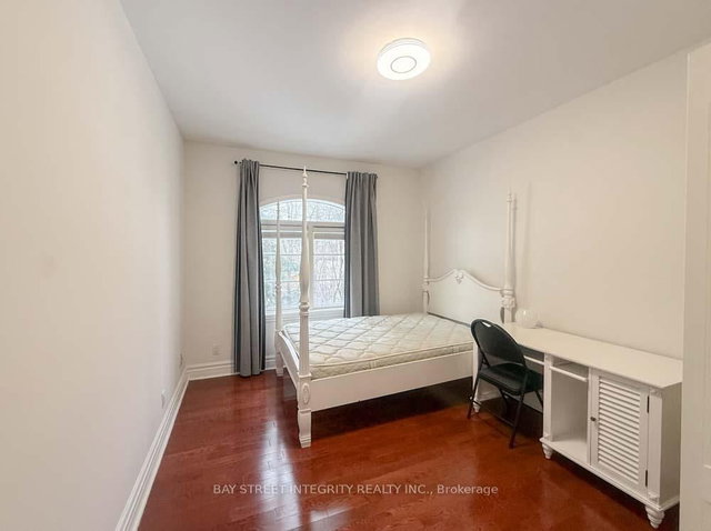 Unit 1 - 275 Estelle Avenue