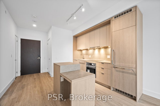 521 - 6 Greenbriar Road