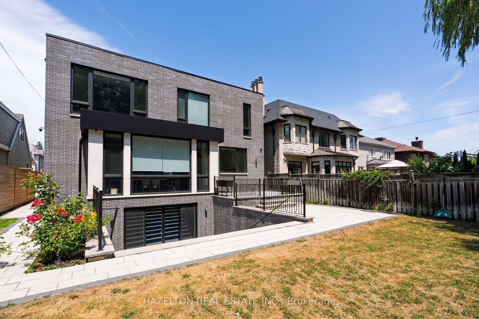 Detached House for sale at 71 Yorkview Drive, Toronto, Ontario, M2R 1J7 - Willowdale West - MLS: C12961526