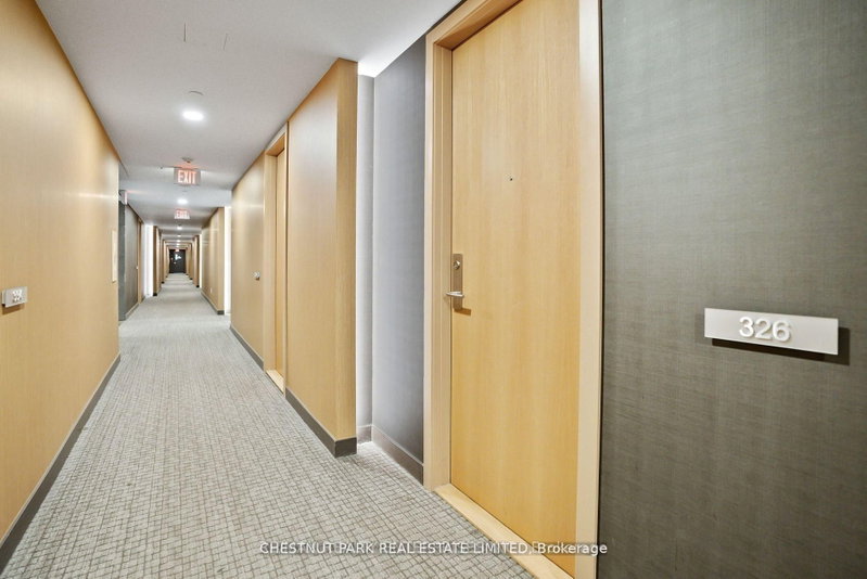 326 - 629 King Street W