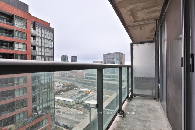 Condo for sale at 1007E-36 Lisgar Street, Toronto, Ontario, M6J 0C7 - Little Portugal - MLS: C12961810