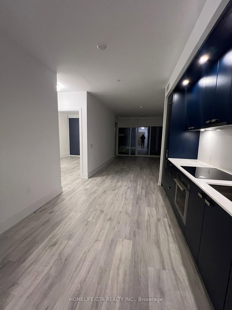 home for lease on 601-10 Inn On The Park Drive