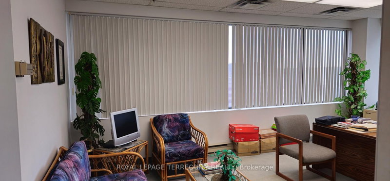 605 - 255 Duncan Mill Rd, Toronto, M3B 3H9 | Image 2