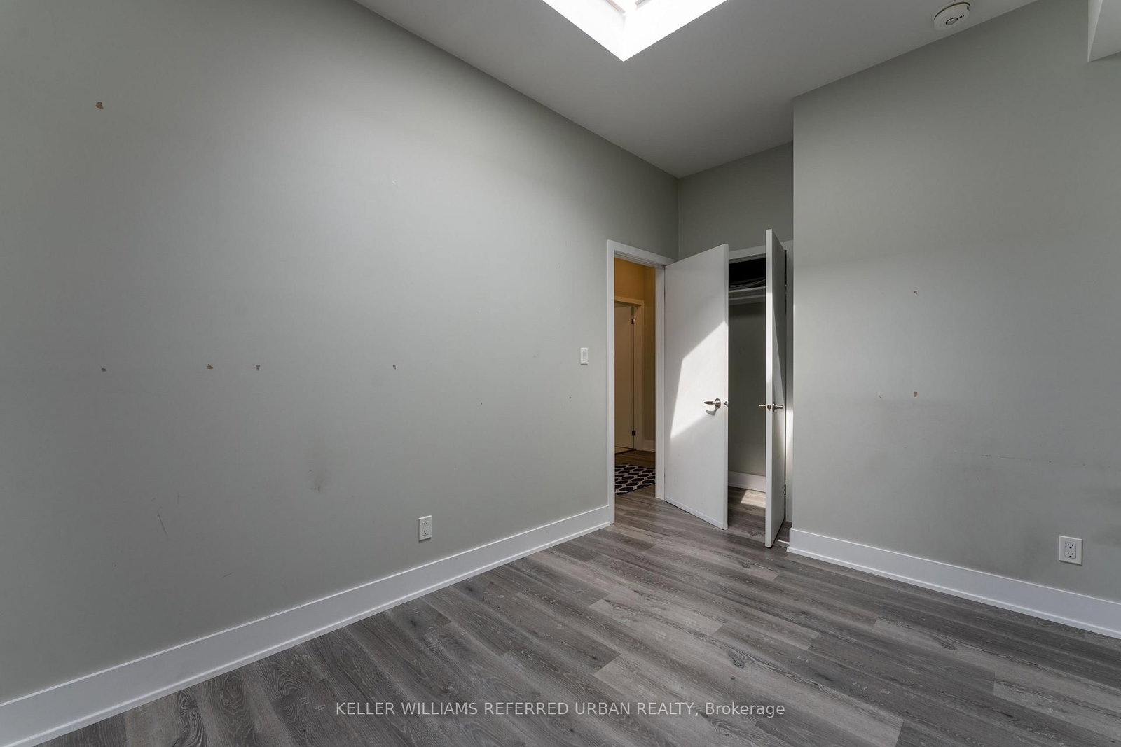 Condo for lease at 1-400 Queen Street, Toronto, Ontario, M5V 2A6 - Kensington-Chinatown - MLS: C12962108